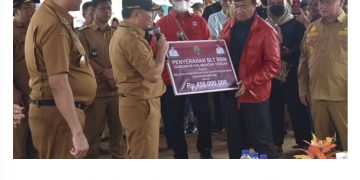 Gubernur Tinjau Pasar Murah dan Pasar Penyeimbang di Hanau