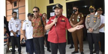Tangani Inflasi, Sugianto Tinjau Pasar Murah dan Pasar Penyeimbang di Kumai Hilir Kobar
