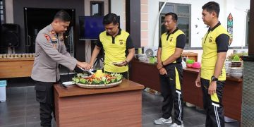 Kapolres Pulang Pisau Beri Kejutan Anggota yang Lahir di Bulan September