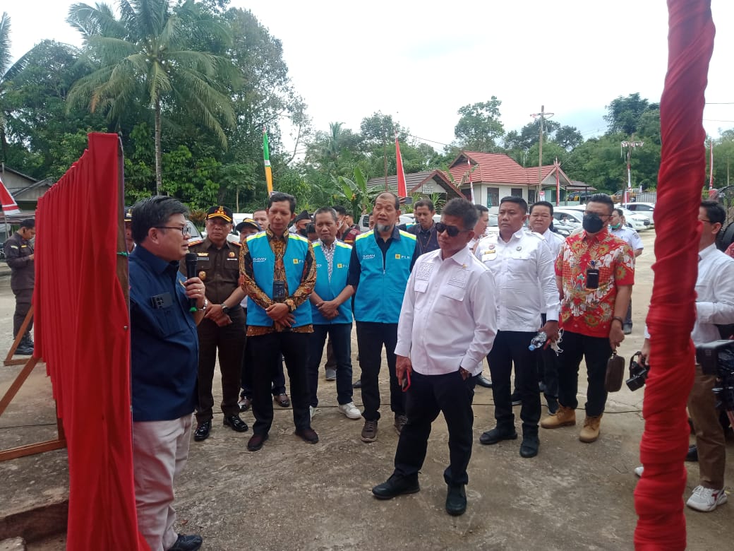 Bupati Murung Raya Hadiri Peresmian Program Bantuan Pasang Baru Listrik ...