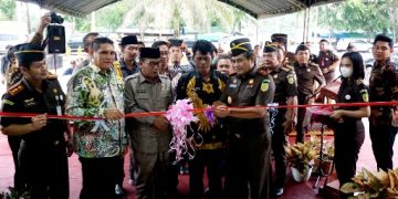 Kajati Resmikan Rumah Restorative Justice di Kobar