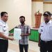 Bupati Lamandau Bersama BPN Bagikan Sertifikat Tanah Program PTSL