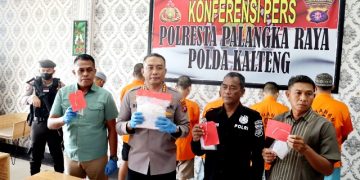 Kapolresta Palangka Raya Ungkap Kronologis Penangkapan Terduga Pemilik 1 Kg Lebih Sabu dan Ratusan Ekstasi
