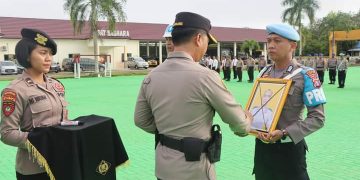 Polres Pulang Pisau Gelar Upacara PTDH In Absentia 3 Anggota