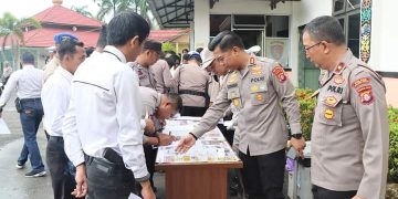 Personel Polres Pulang Pisau Jalani Tes Urine Dadakan