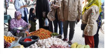 TPID dan Satgas Pangan Kalteng Sidak Pasar Lanjutan di Pasar Keramat Sampit