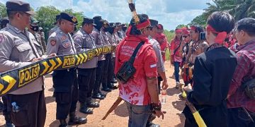 Kawal Unjuk Rasa Ormas DPP/PLB Perpadayak di PT SCP 1, Polres Pulang Pisau Turunkan Personel Pengamanan