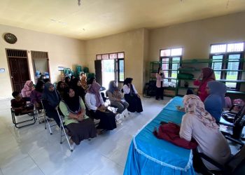 Srikandi Ganjar Bekali Pelatihan Kepada Komunitas Perempuan Cara Buat Bucket Snack 