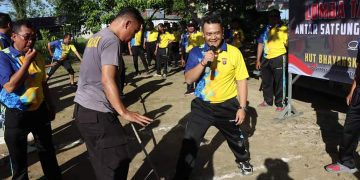 Lomba Tarik Tambang Meriahkan HUT ke-77 Bhayangkara di Polres Pulang Pisau