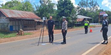 Ditlantas Polda Kalteng Turunkan Tim TAA Olah TKP Laka Lantas di Jalan Lintas Palangka Raya-Sampit