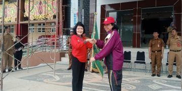 Lepas 53 Orang Kontingen Ikuti Olimpiade Olahraga Siswa Nasional, Ini Pesan Bupati Pulpis
