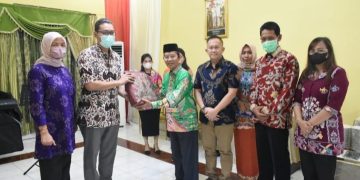 Wabup Sambut Tim Surveyor Rumah Sakit