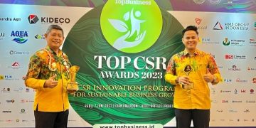 Adaro Raih Penghargaan Tertinggi TOP CSR Award 2023