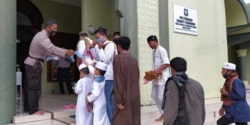 Tim Satgas Operasi Aman Nusa II  Pantau Kepatuhan Warga Kapuas