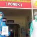 LAZ Nurul Fikri Kapuas Bagikan Masker N95 ke Paramedis IGD RSUD Kapuas