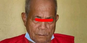 Bejat! Kakek Tua Bau Tanah Cabuli Dua Anak Perempuan Bau Kencur