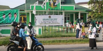 WPP Kalteng Bagikan Ta’jil dan Ngeband Akustik Religi