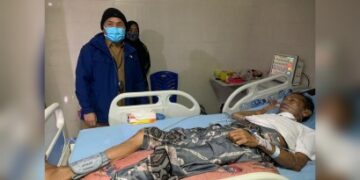 Gubernur Kalteng Kunjungi Warga yang Sakit