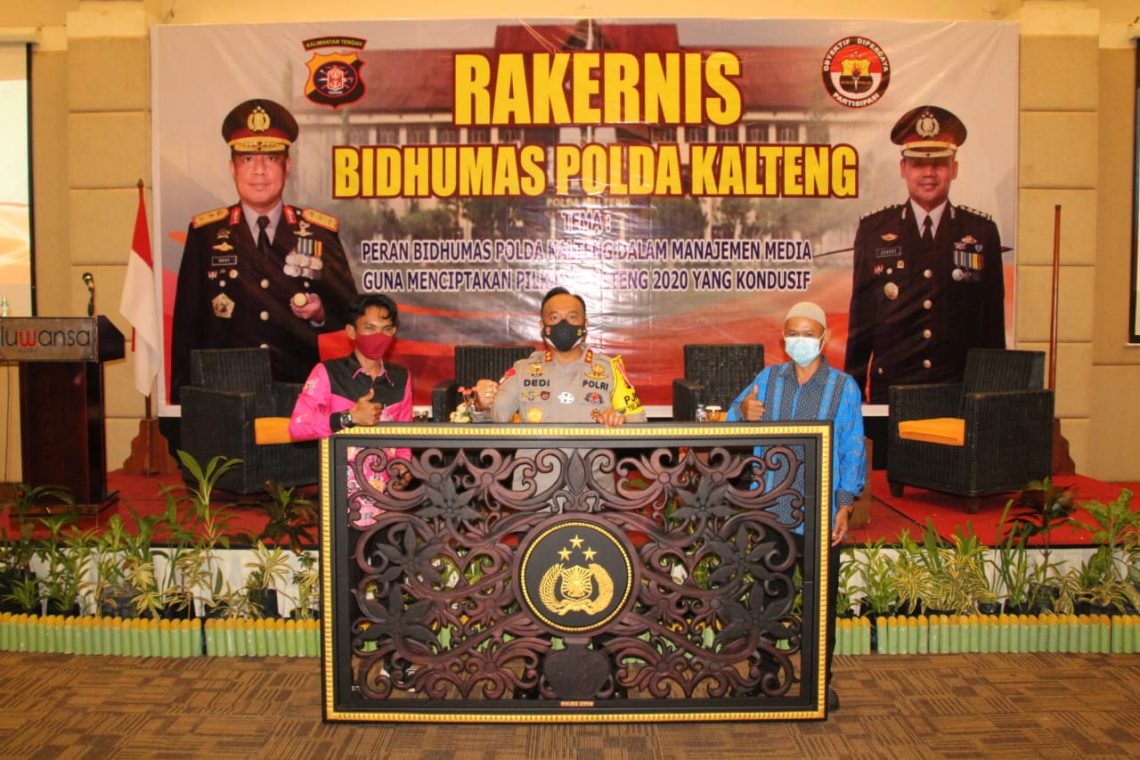 Rakernis-Kapolda Kalteng Irjen Pol Dedi Pratseyo saat rakenis Bidhumas Polda Kalteng.