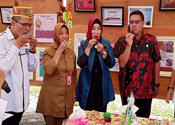SMAN 4 Muara Teweh Gelar Projek Inovasi P5, Anggota DPRD Sampaikan Apresiasi