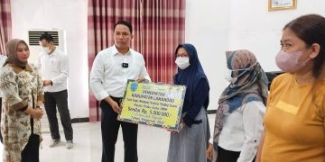 Tahap ke II, Sebanyak 127 UMKM Mendapat Dana Hibah dari Bupati Lamandau