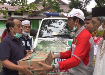 Ketua Dewan Penasehat KBB Lepas Bantuan untuk Korban Banjir Kalsel
