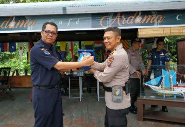 Foto- H. Darliansyah Ketua Pelaksana Harian Gugus Tugas Percepatan Penanganan Covid-19 Provinsi Kalimantan Tengah (berkaca mata) dalam suatu kegiatan. Foto : fer