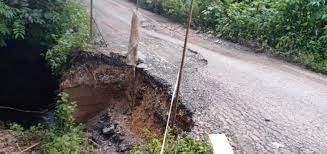 Legislator Barut Minta DPUPR Perbaiki Ruas Jalan Rusak