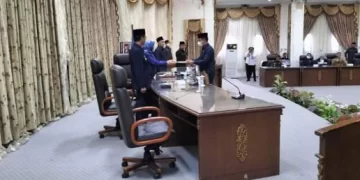 Bayar Retribusi, Jasa Transportasi Berkontribusi bagi PAD Barut