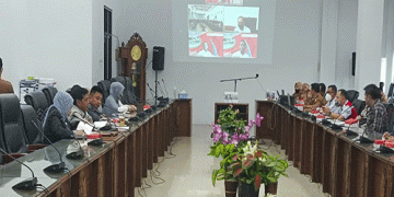 Wakil Ketua DPRD Sayangkan Diskominfosandi Barut