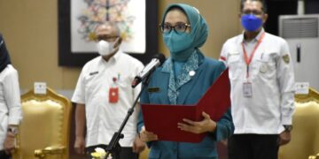 Ketua TP-PKK Kalteng Lantik Ketua TP-PKK Kota Palangka Raya 