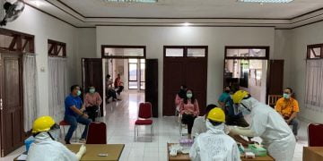 Seluruh Pegawai Kejari Mura di Rapid Tes