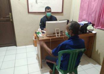 Gara-gara Terganggu Suara Musik, Mertua Tebas Tangan Menantu Hampir Putus