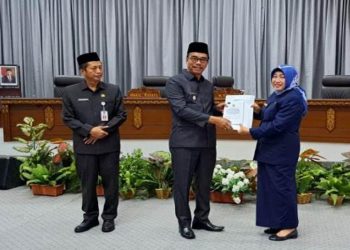 Pemkab Barut Sampaikan Pidato Pengantar Raperda Pertanggungjawaban APBD 2022